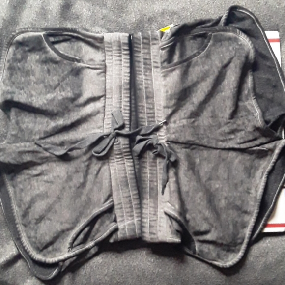 Shorts - Picture 5 of 6